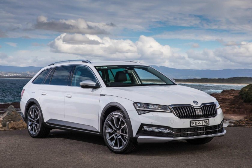 Skoda superb универсал