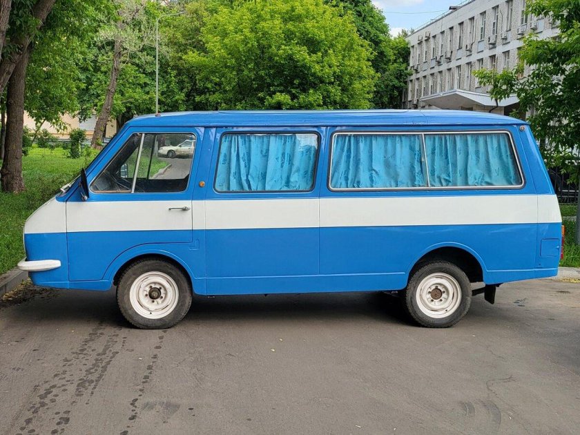 Раф 2203 микроавтобус