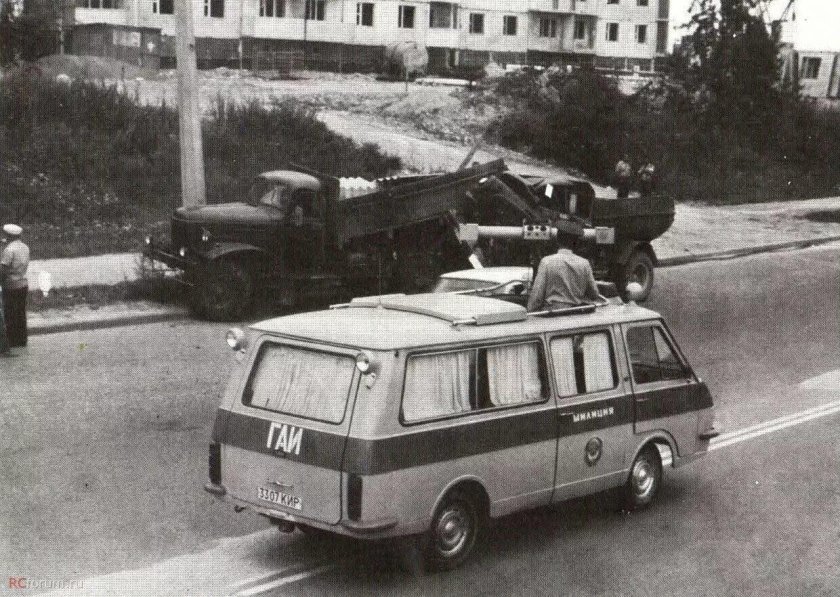 Машины РАФ 2203 милиция