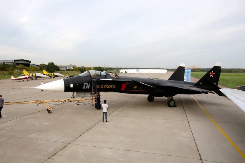 Истребитель су 47