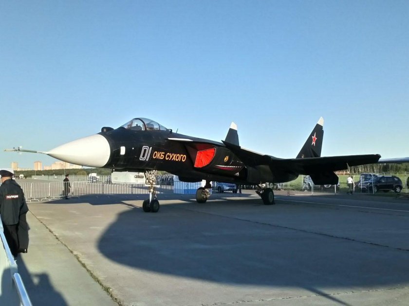 Су-47 Беркут кабина