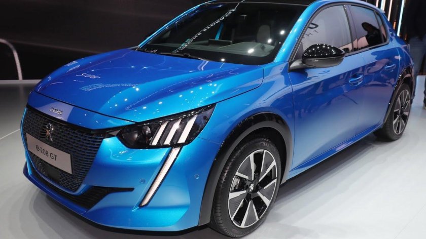 Peugeot e 208