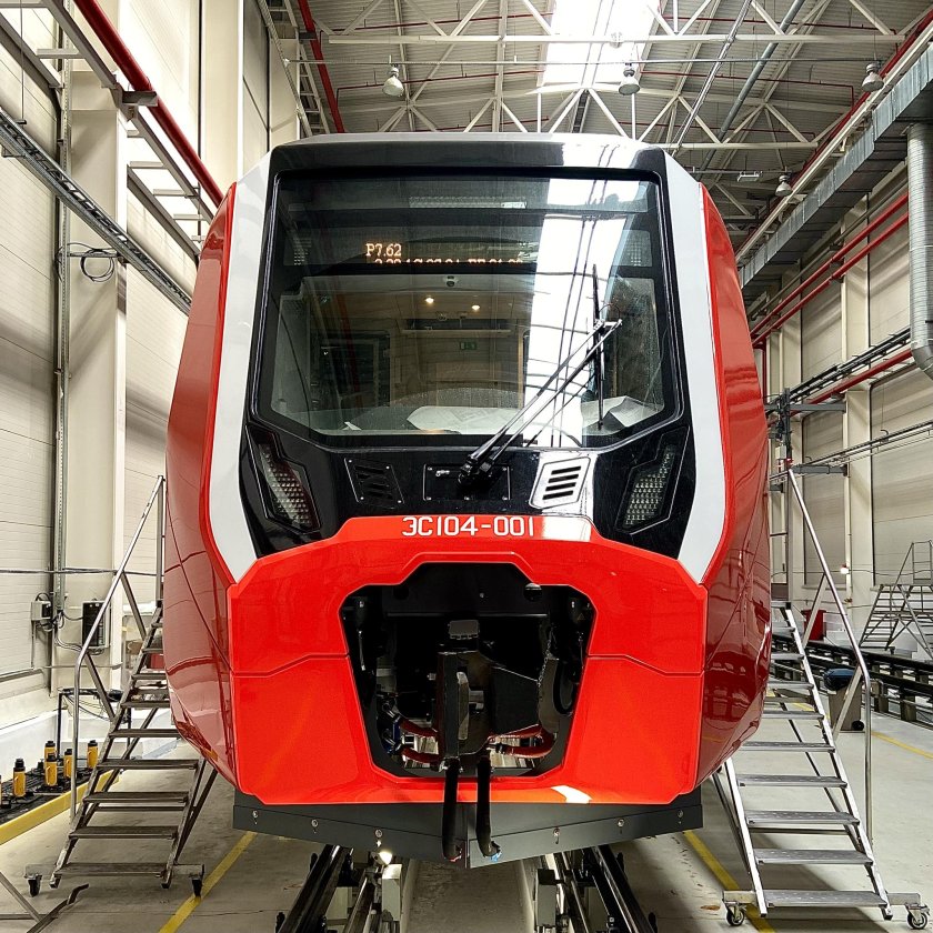 Скоростной электропоезд ласточка