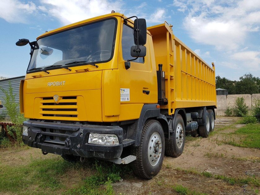 Самосвал яровит gloros 4443