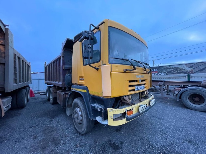 Яровит грузовик