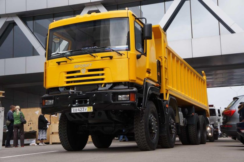Самосвал яровит gloros 4443