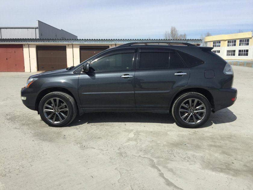 Lexus rx2 r20/245/50