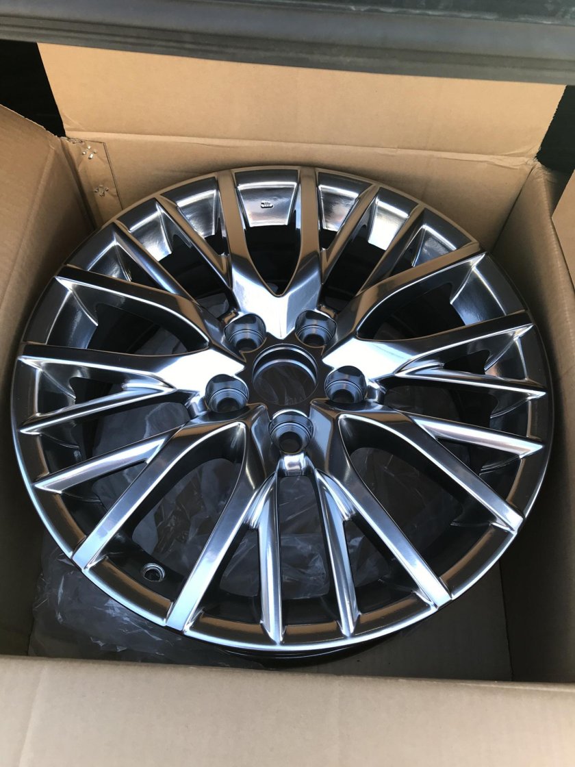 Диски Lexus RX F Sport r20