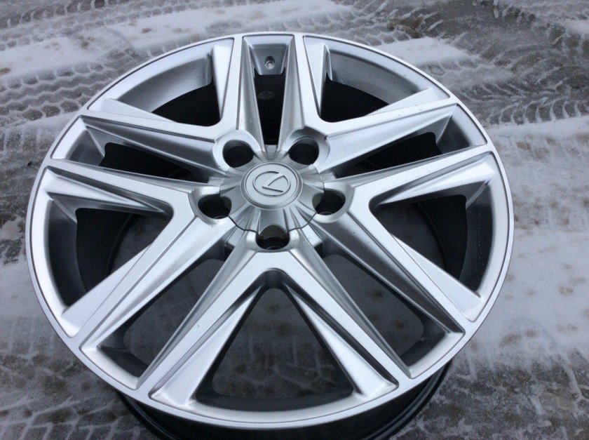 Диски на Лексус 570 r22