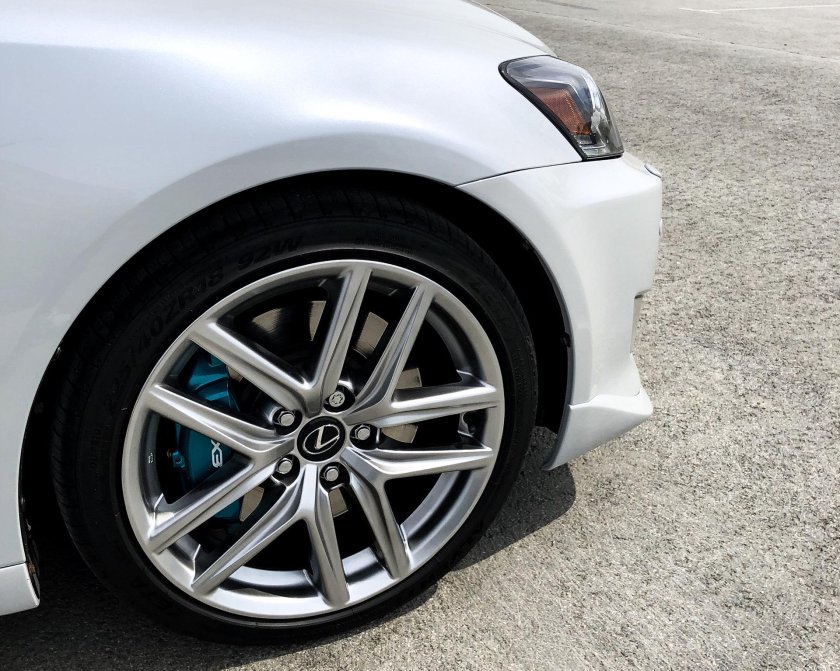 Диски Lexus f Sport r18