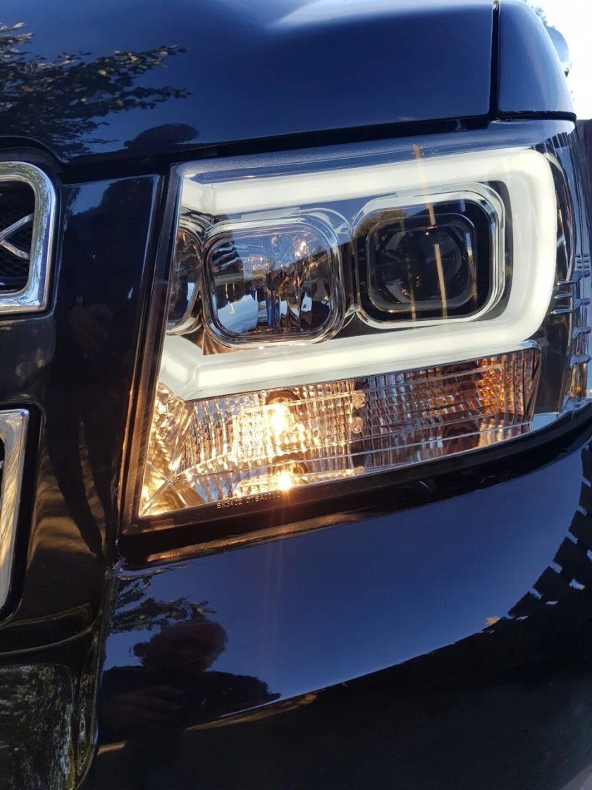 Фары Chevrolet Tahoe gmt900