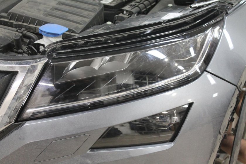 Блок фара шкода кодиак