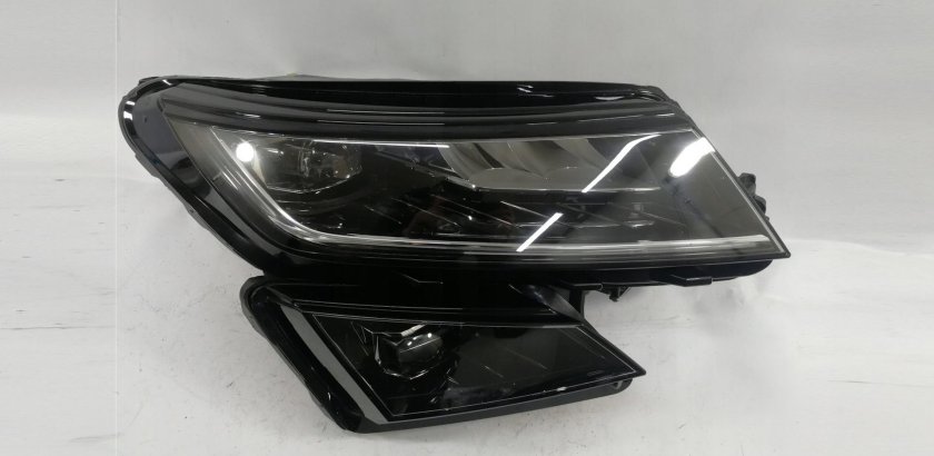 Шкода лед фары