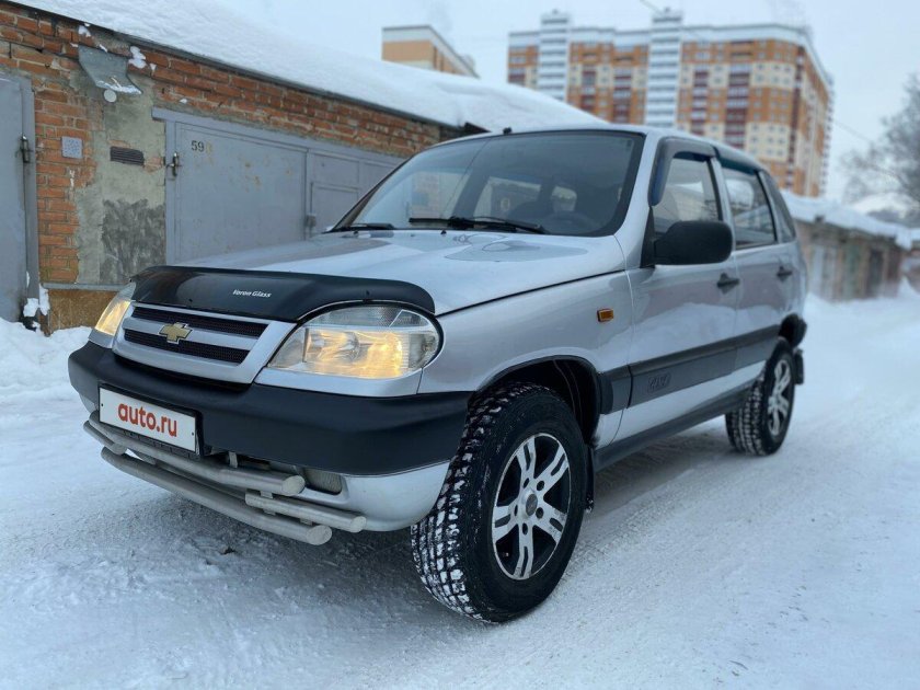 Нива Шевроле 2007 металлик