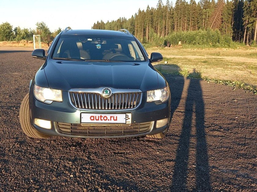 Skoda superb 2012