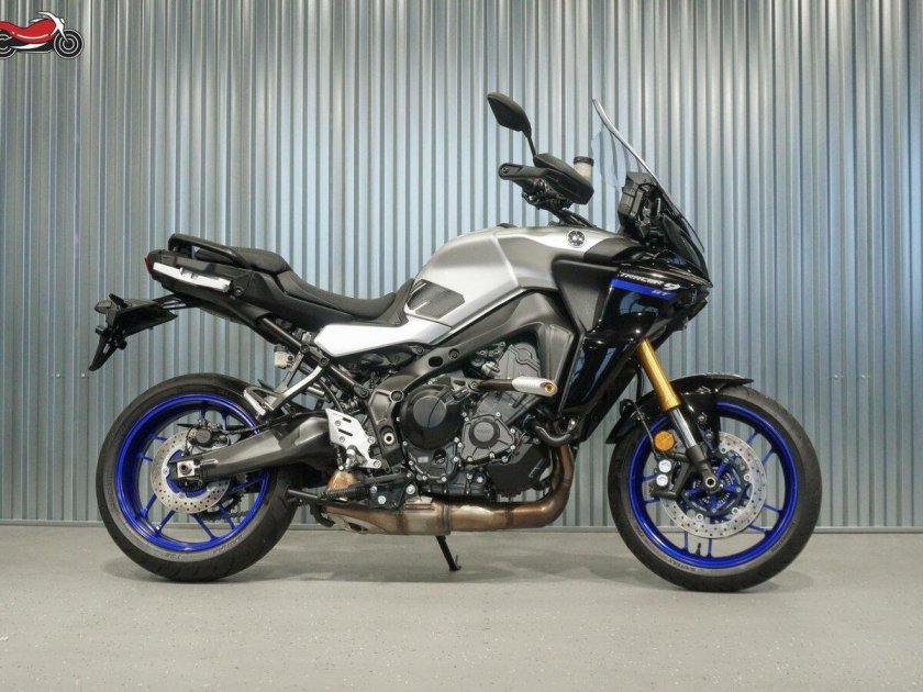 Мотоцикл yamaha