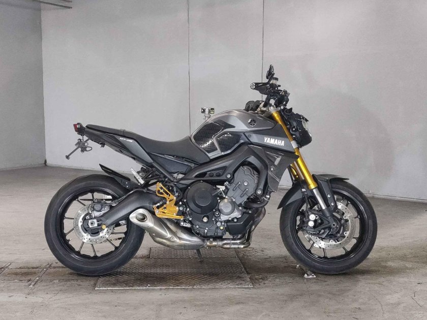 Мотоцикл yamaha