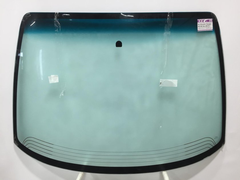 Стекла лобовые