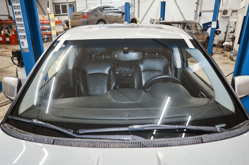 Стекло Додж Джорни