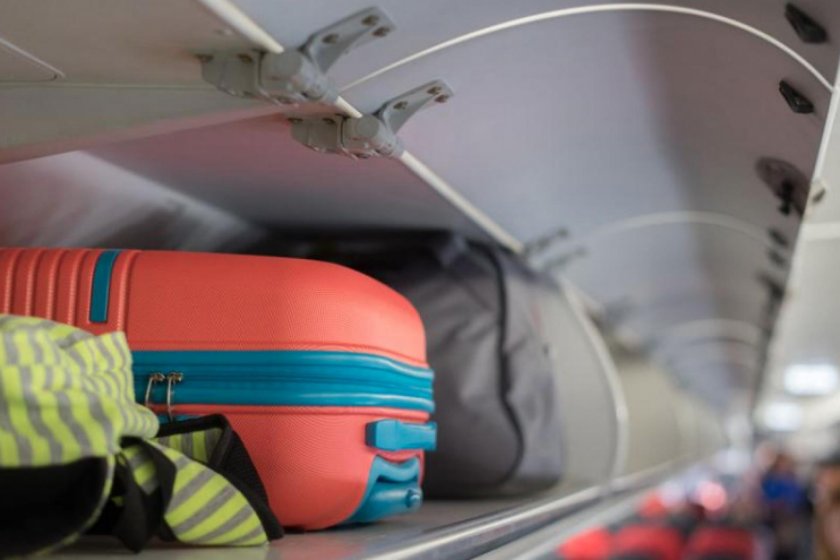 Багажные полки в Сапсане