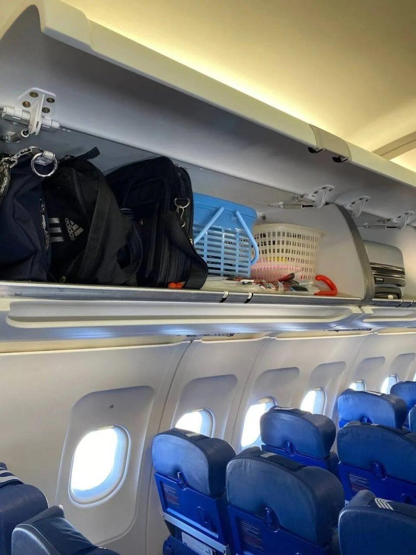 Самолёт Аэробус а320 салон