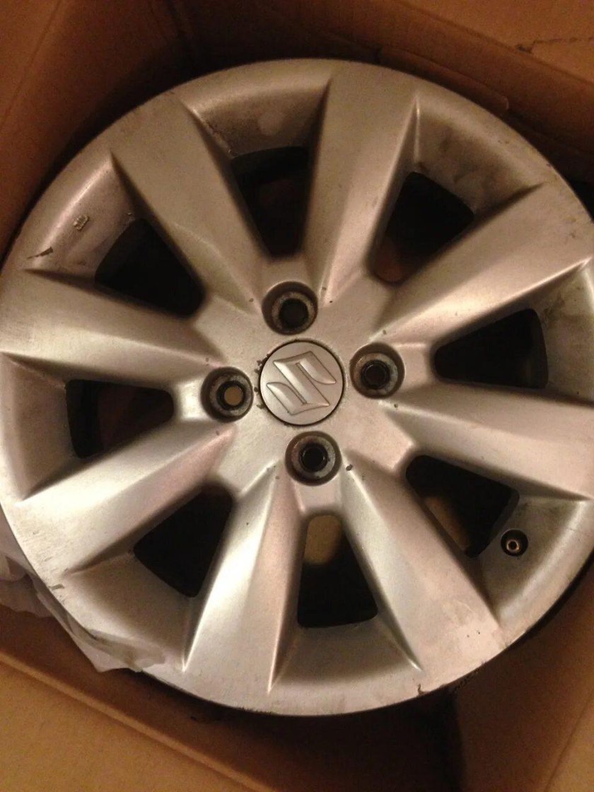 Оригинальные диски Suzuki Liana 15