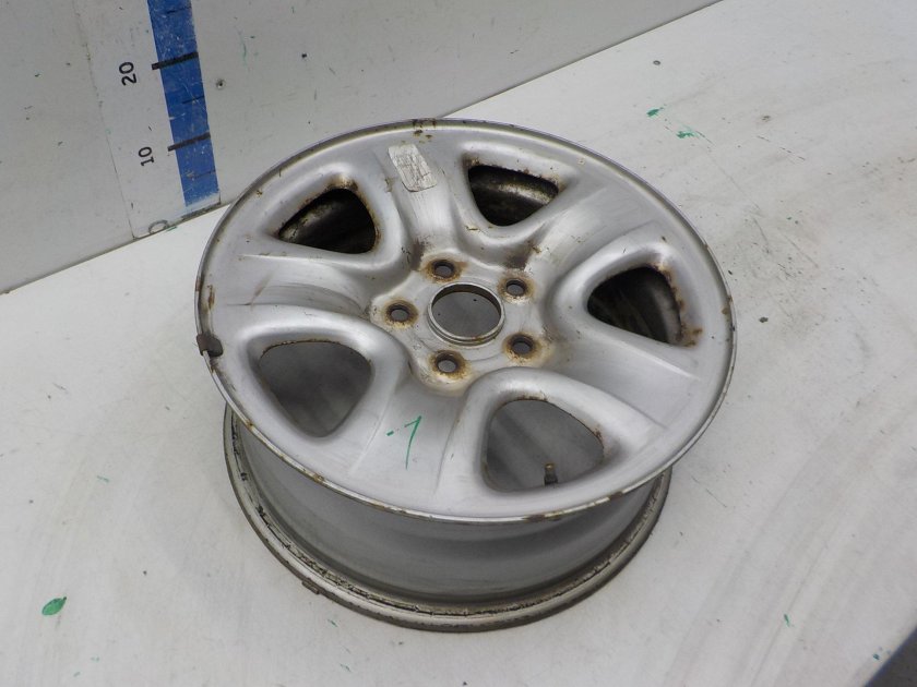 Диски штампованные Сузуки Гранд Витара r16