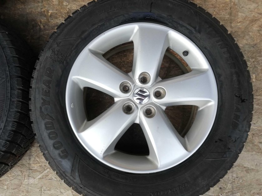 Диски сузуки гранд витара r17