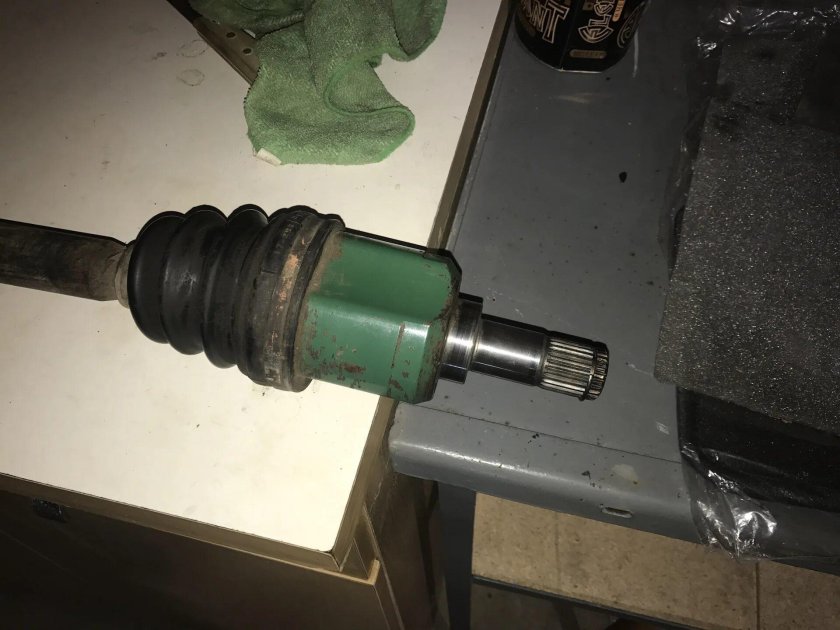 Внутренний шрус передний w210