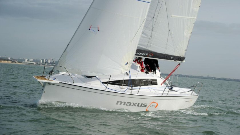 Максус 26 яхта