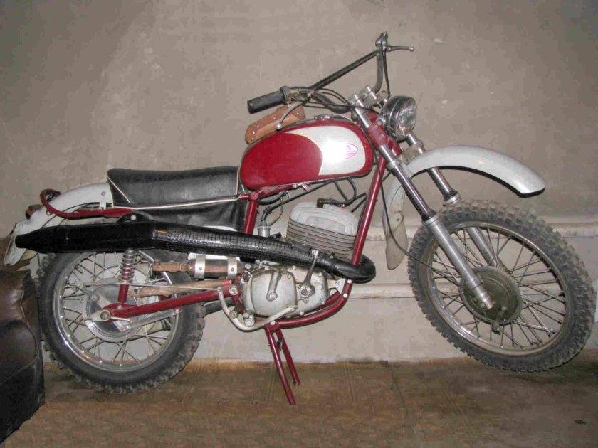 Мотоцикл Чезет 500