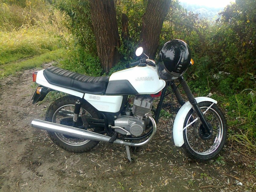 Ява 638 белая