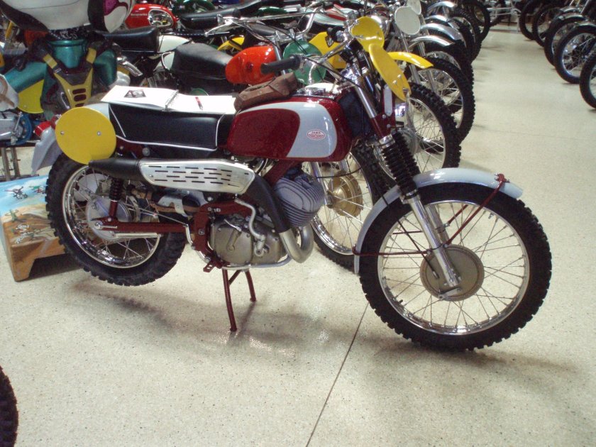 Ява эндуро 125