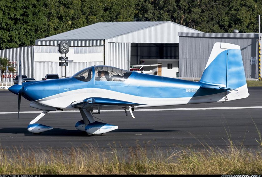 Самолет vans rv 7a