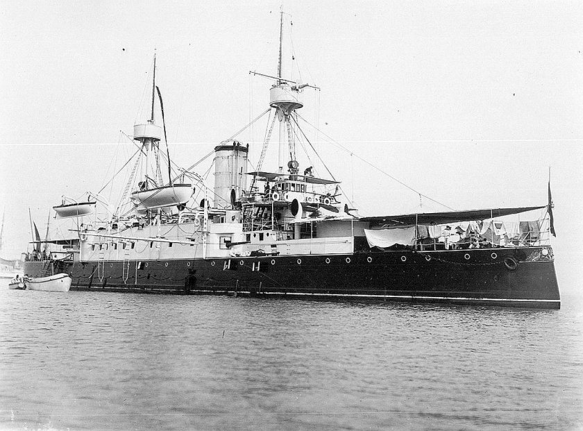 Минас Жерайс линкор