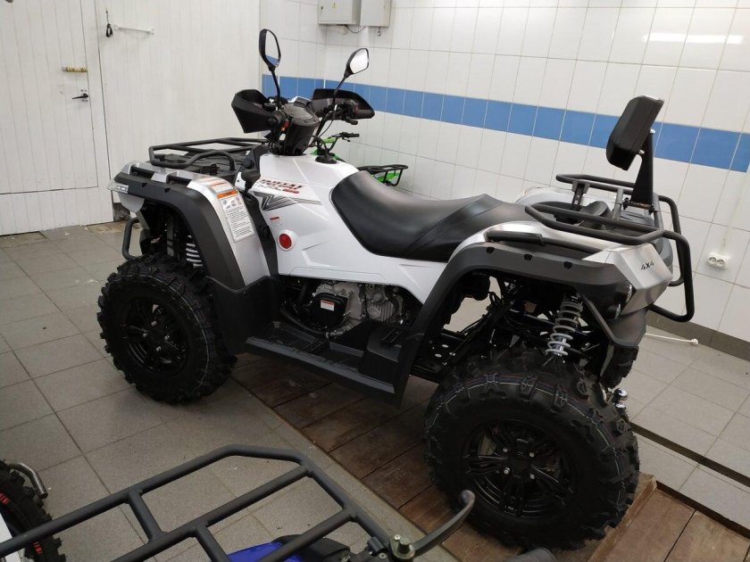 Квадроцикл Linhai-Yamaha m550l