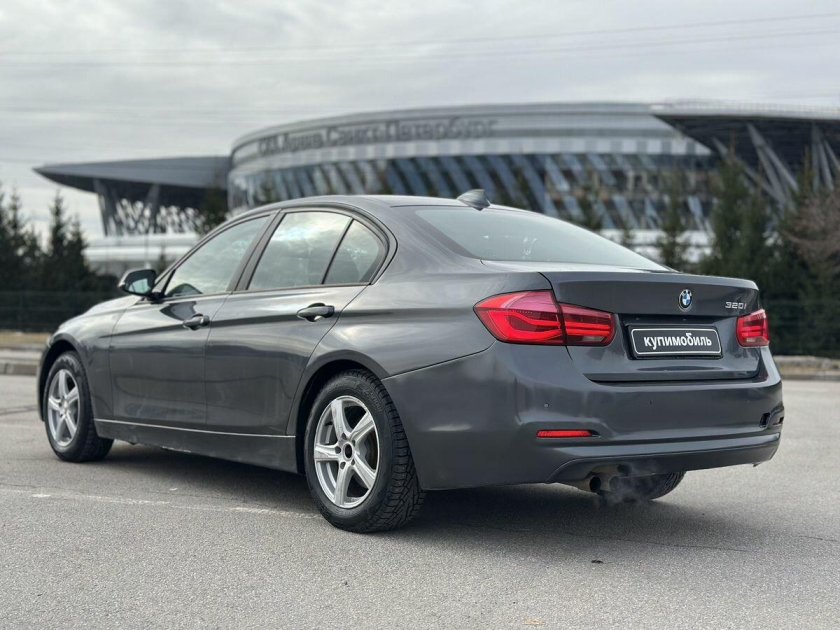Бмв 3 серии 2018