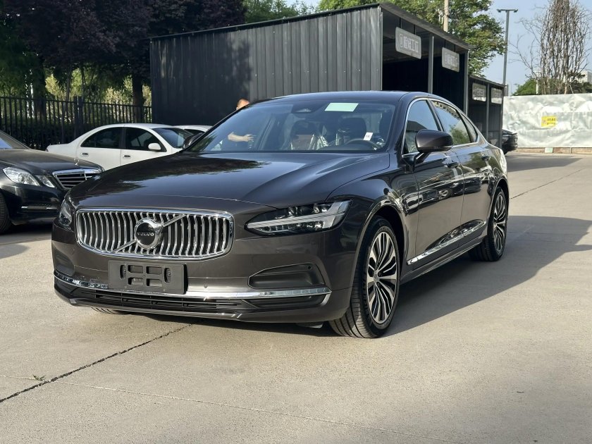 Volvo s 90 2025