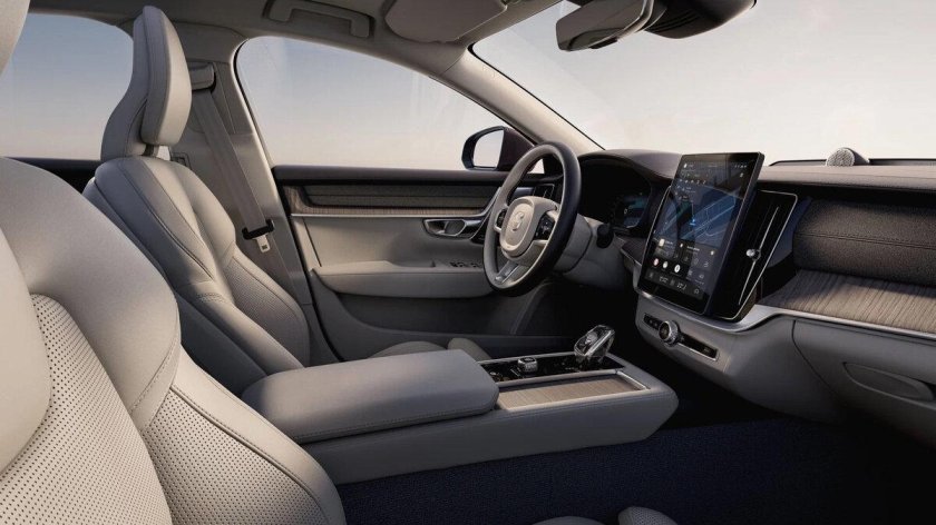 Volvo v 90 cross country салон