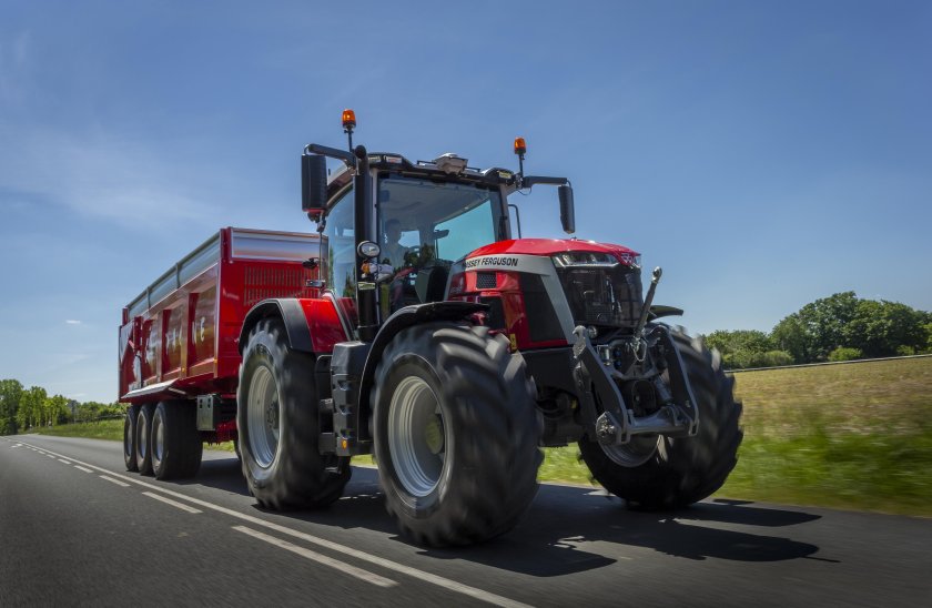 Massey Ferguson 8s 305