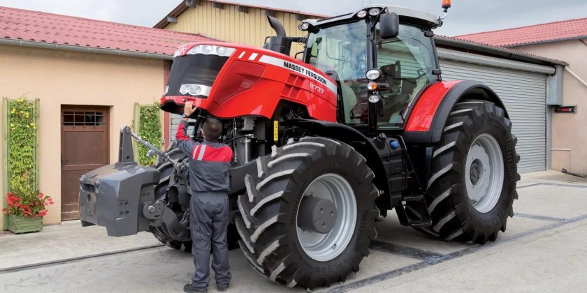 Трактор Massey Ferguson 8737