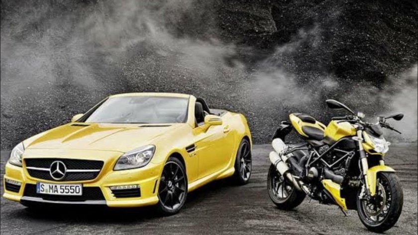 Машина и мотоцикл