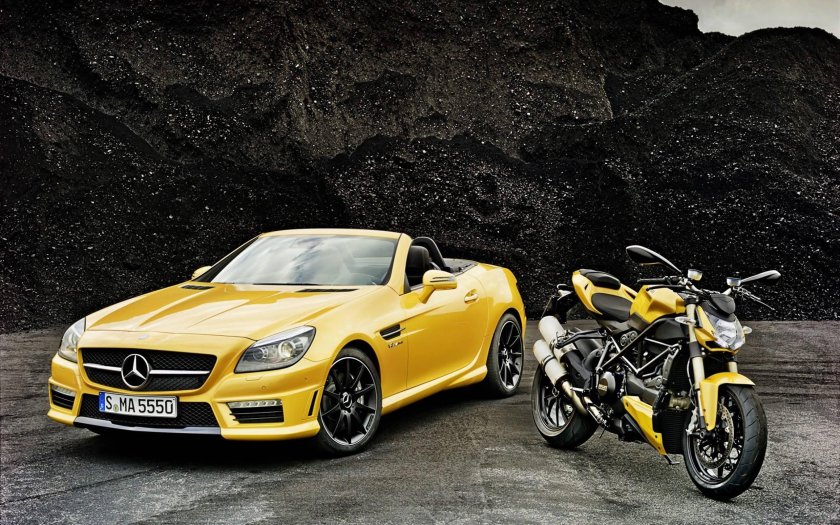 Mercedes Benz SLK 55 AMG