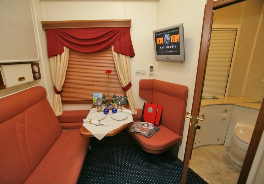 Люкс вагон РЖД красная стрела