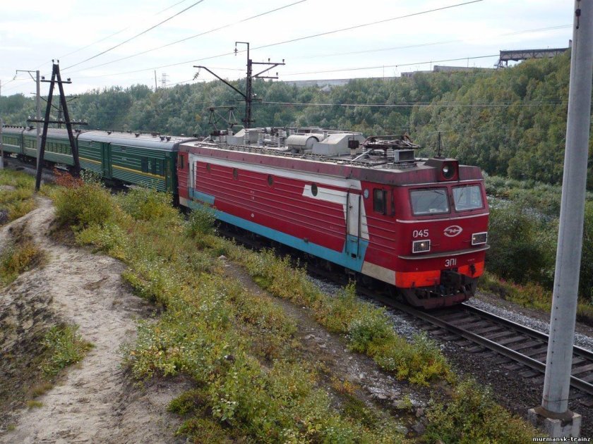 Фирменный поезд Арктика св