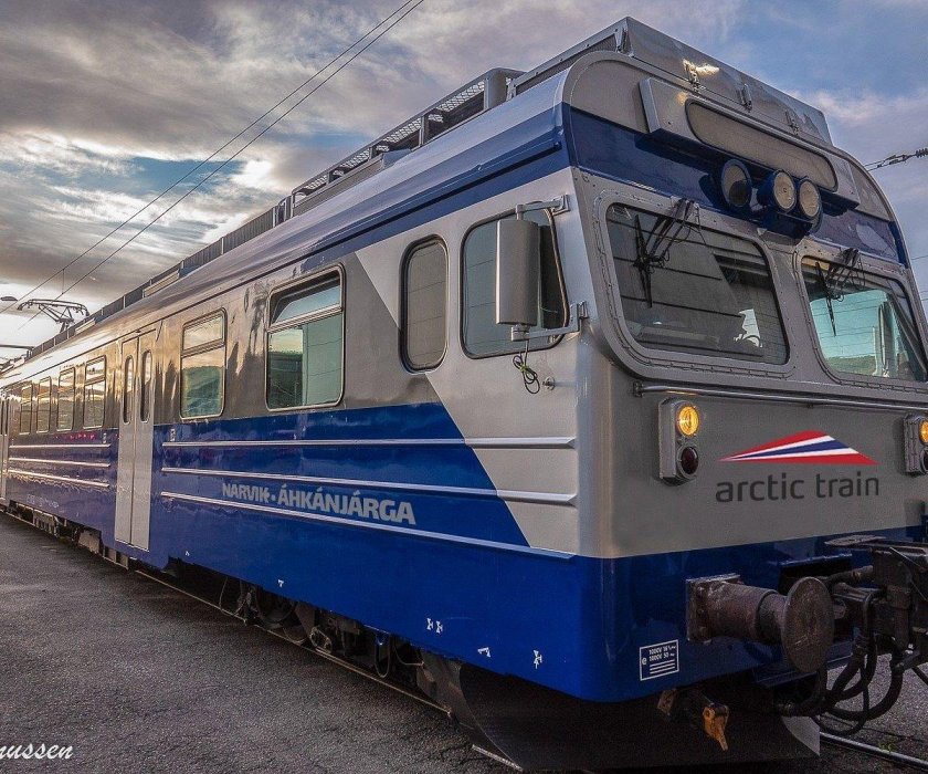 Поезд Арктика