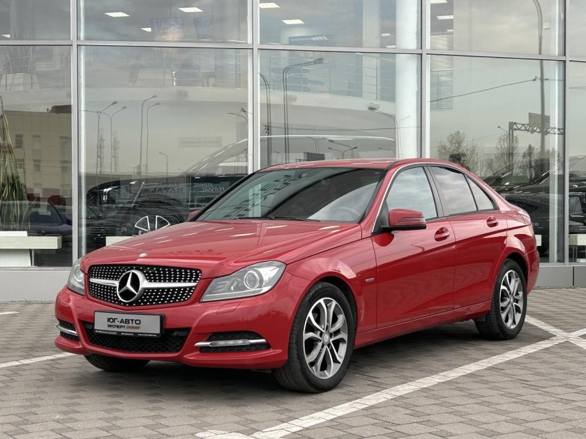 Mercedes benz c class 2012