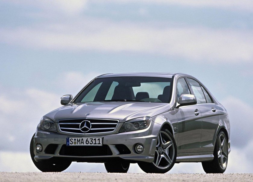 Mercedes Benz c class w204 AMG