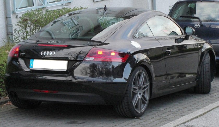 Audi tt coupe