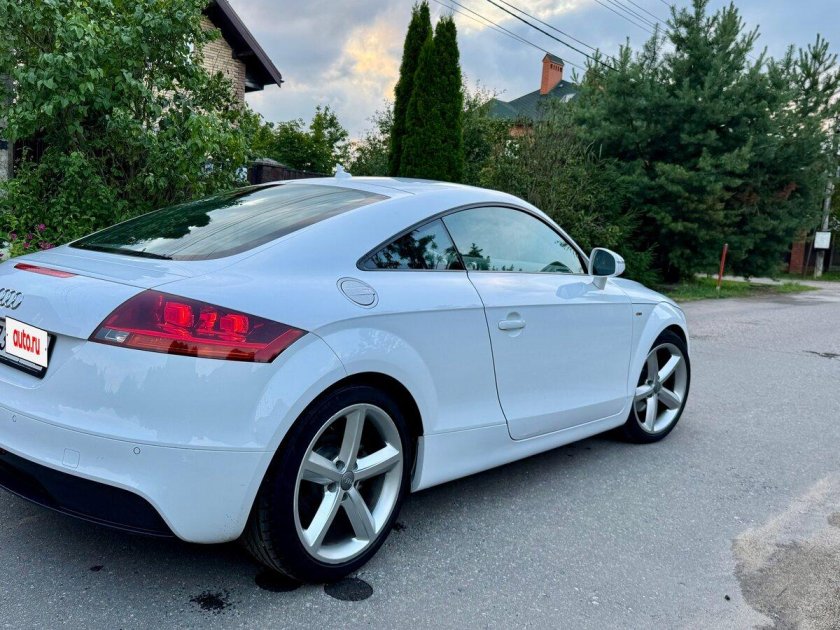 Audi tt 2011